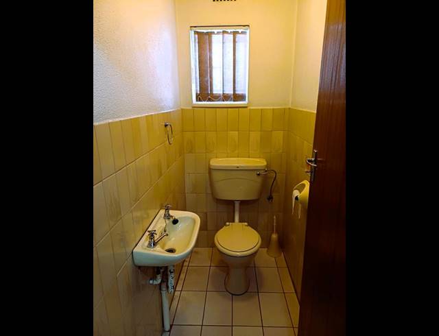 OFFICE FOR SALE IN WITFIELD